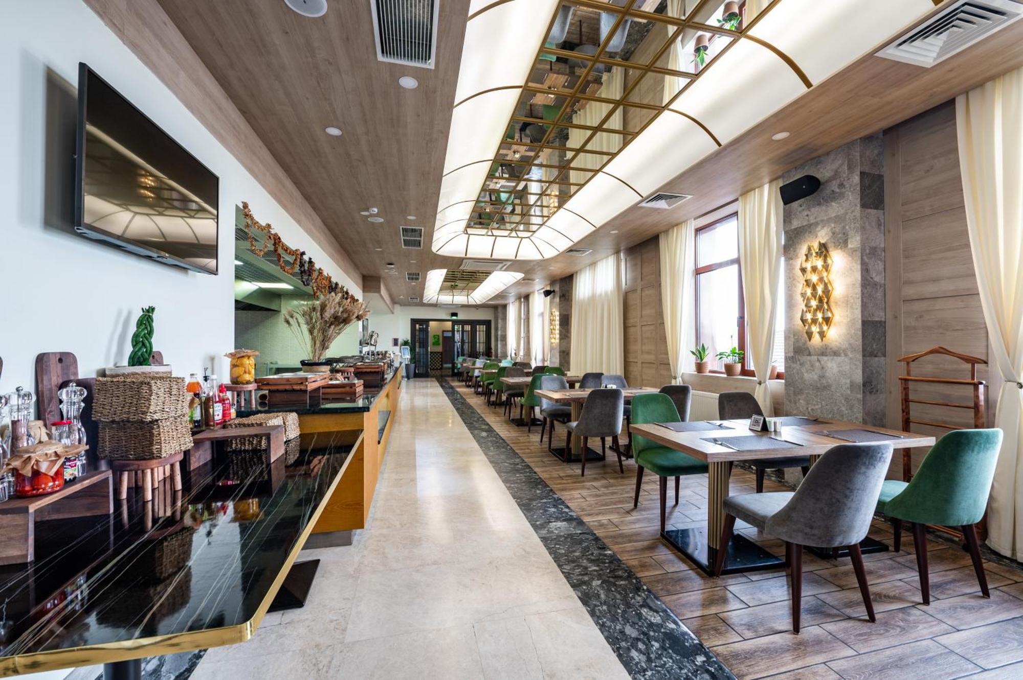 Wyndham Garden Burabay Hotel Ngoại thất bức ảnh