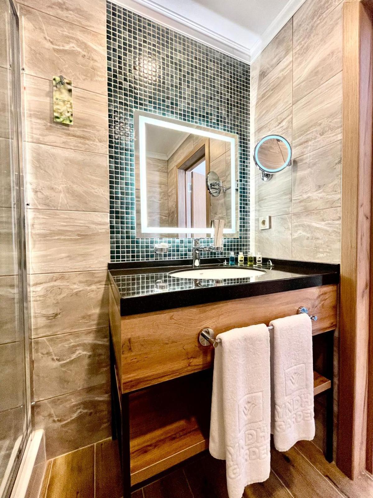 Wyndham Garden Burabay Hotel Phòng bức ảnh